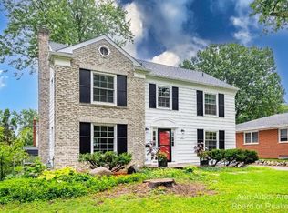 1941 Alhambra Dr, Ann Arbor, MI 48103