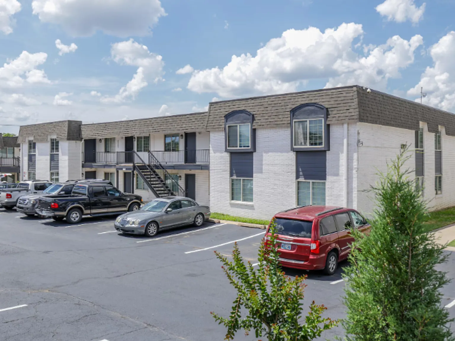 Autumn Ridge Apartments — Photo 3