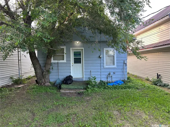 101B 1st Avenue W, Blaine Lake, SK S0J 0J0