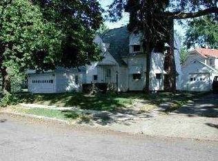 2820 Holyoke Dr, Toledo, OH 43606
