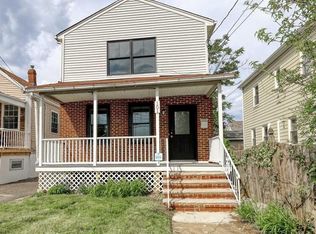 101 Carlton Ave, East Rutherford, NJ 07073