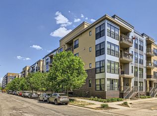 820 Emerald St APT 402, Saint Paul, MN 55114