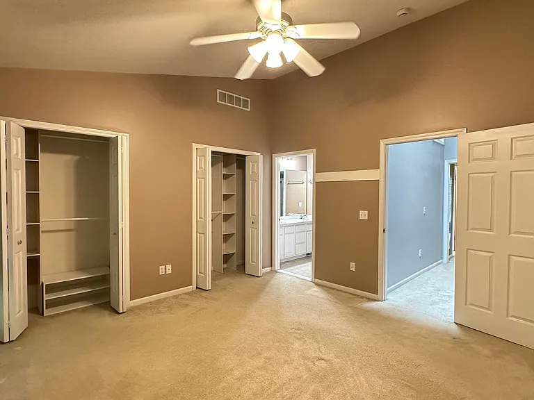 5555 Woodruff Shore Dr — Photo 40