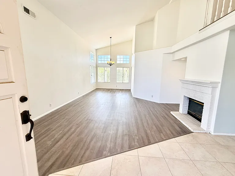 39968 Milkwood Ln — Photo 6