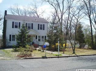 383 Overlook Dr, Neptune, NJ 07753