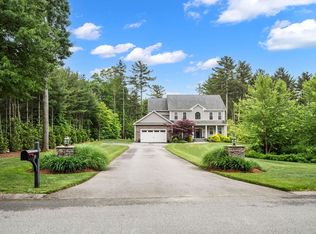 19 Margaret St, Acushnet, MA 02743