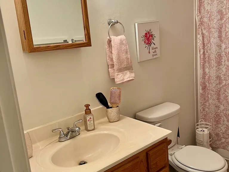 1197 Ridge Cir #C — Photo 6