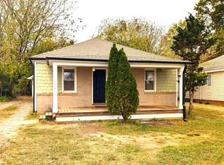 209 N Main St, Huntersville, NC 28078