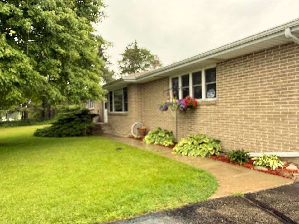 1st image of 3926 N Harmony Townhall Rd