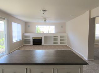 18813 20th Ave SE, Bothell, WA 98012