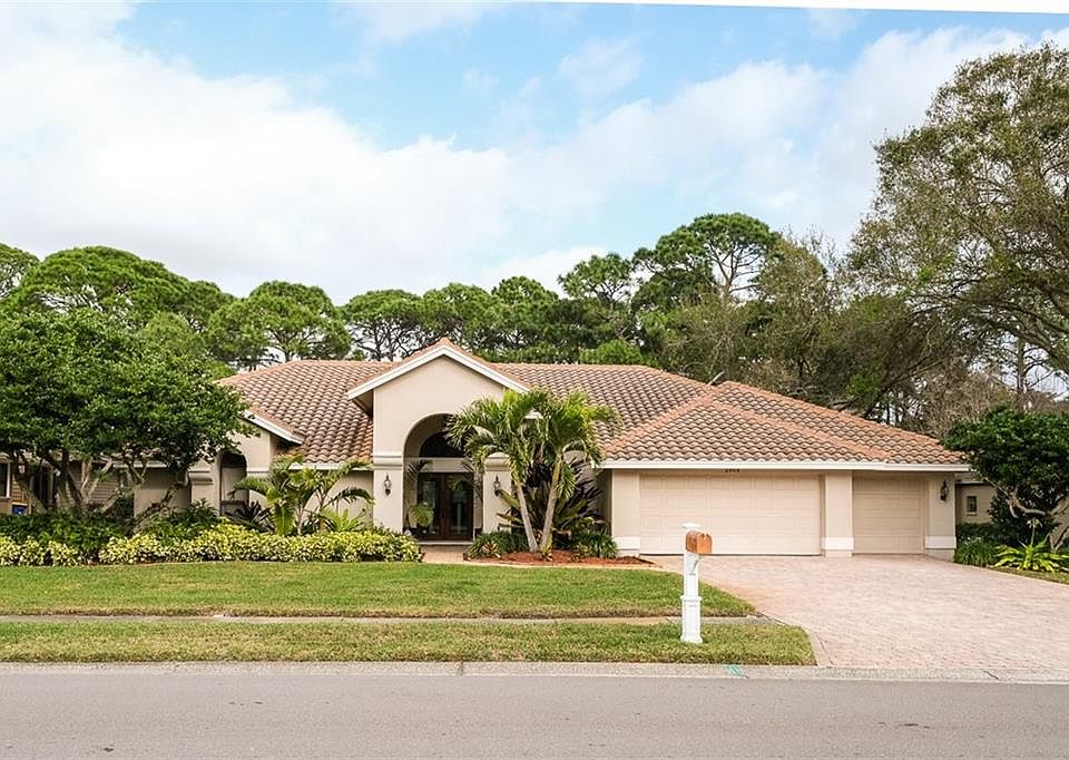 1st image of 2904 Eagle Estates Cir N