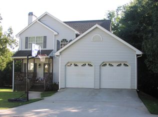 117 Woodlawn Dr, Toccoa, GA 30577