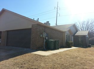 310 Nimrod Rd, Edmond, OK 73003