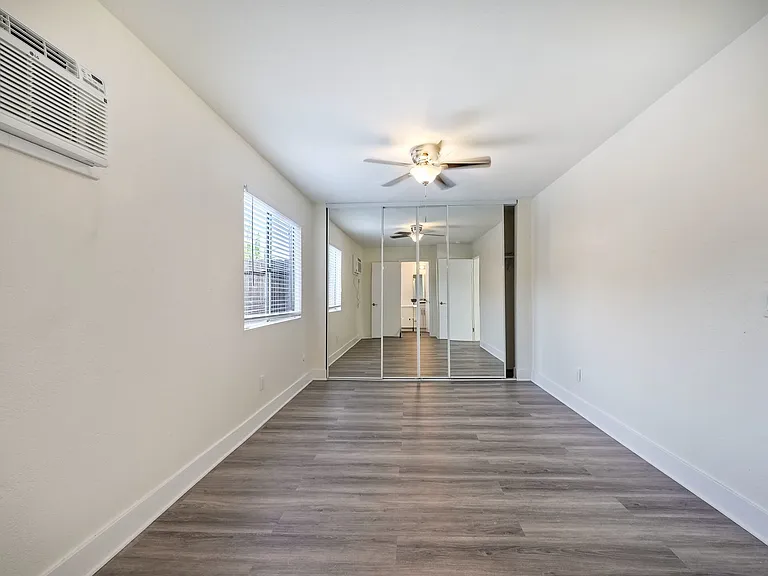 552 Van Houten Ave #A — Photo 15