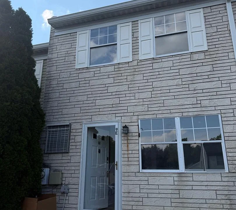 515 N York Rd #9