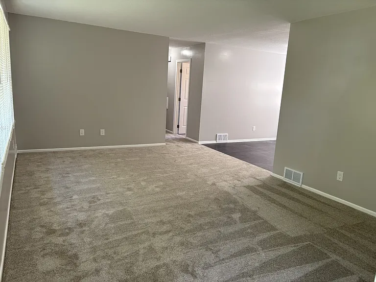 4264 Vera Cruz Ave N — Photo 12