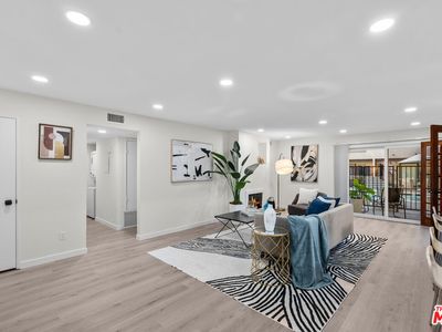 1940 N Highland Ave APT 20, Los Angeles, CA, 90068
