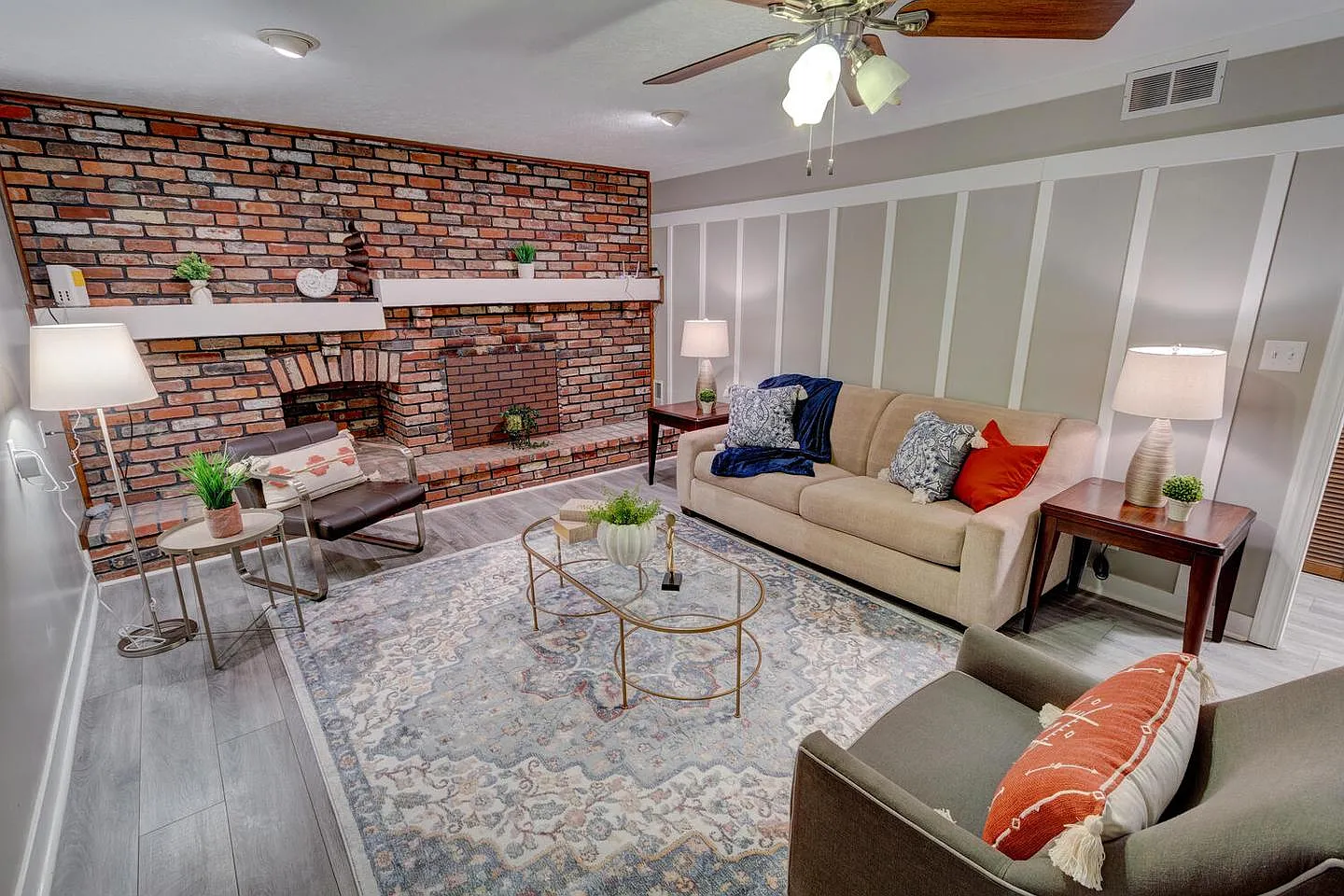 Eastwind Court Haven with Modern Updates & Space to Grow — Photo 2