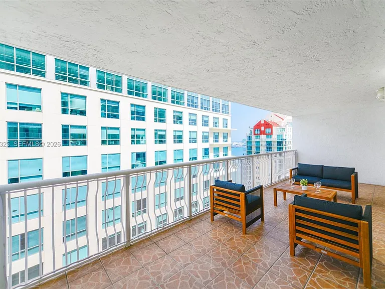 1200 Brickell Bay Dr #3614 — Photo 20
