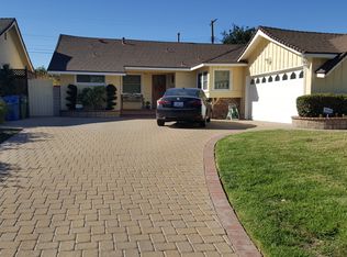 9357 Swinton Ave, North Hills, CA 91343