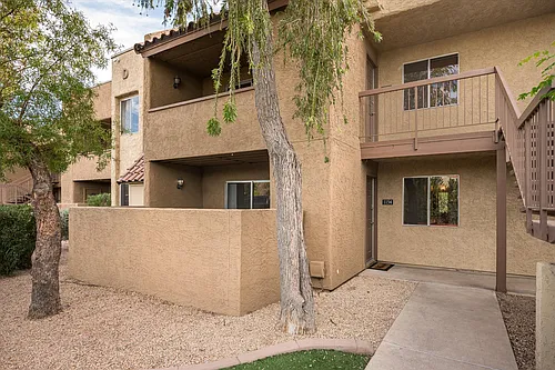 5877 N Granite Reef Rd Photo 1