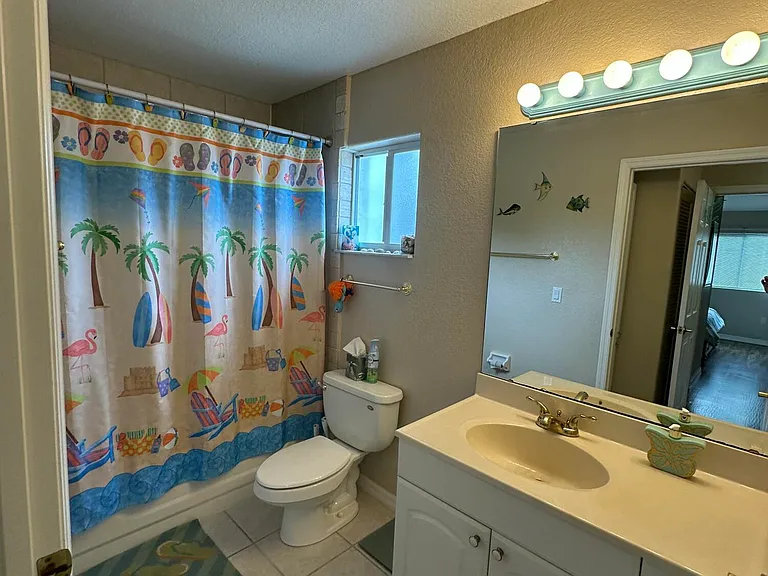 335 Ocean Park Ln #V106 — Photo 25