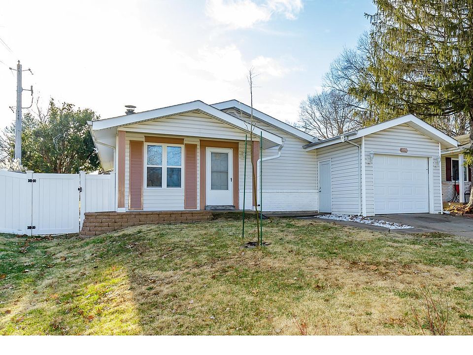 2350 Lindsay Ln, Florissant, MO 63031 Zillow