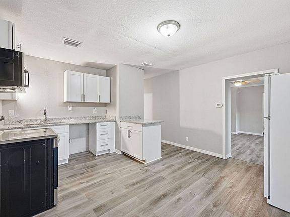 4th image of 4154 Trout River Blvd #2