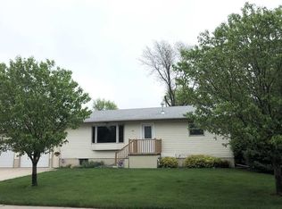 307 S 7th St, Battle Creek, NE 68715