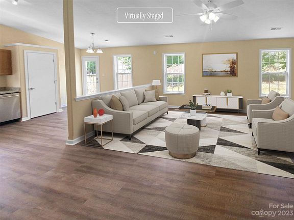 2nd image of 9245 Tiger Lily Ln