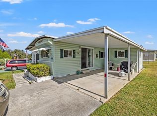 6044 Ridgewood Dr, Zephyrhills, FL 33542