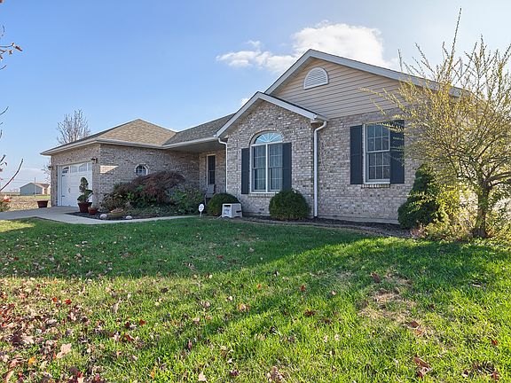 3rd image of 9706 Mallard Dr