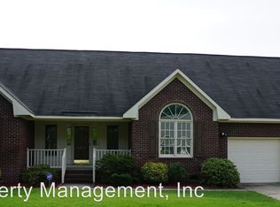 6535 Jacobs Creek Cir, Fayetteville, NC 28306