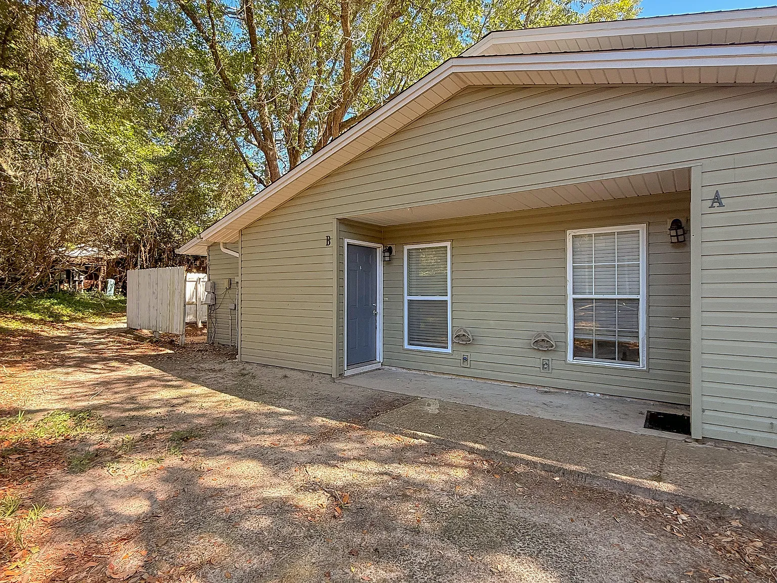 8390 Country Walk Drive - C — Photo 1