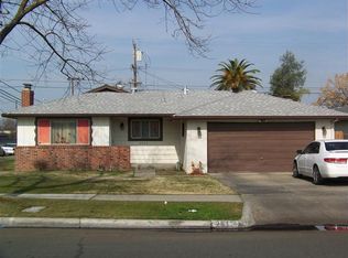 2515 E Sussex Way, Fresno, CA 93726