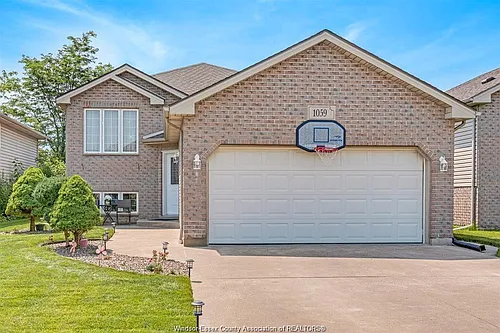 1059 Silverdale Dr #MAIN Photo 1 1059 Silverdale Dr #MAIN Photo 1