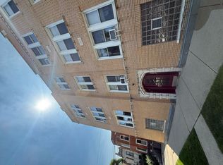 3235 W Dickens Ave APT 2, Chicago, IL 60647
