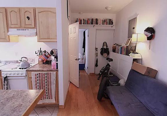5th image of 302 E 5th St #2C