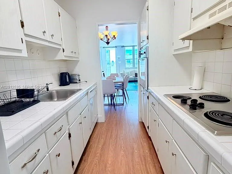 100 Lincoln Rd #922 — Photo 11
