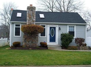 188 Waterman Lake Dr, Glocester, RI 02814
