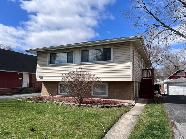 16924 Old Elm Dr, Country Club Hills, IL 60478