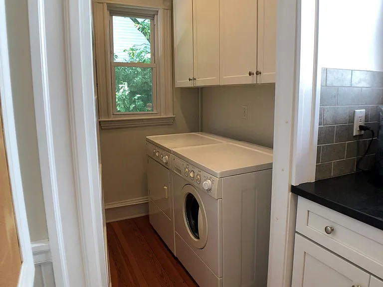 29 Forest St #2 — Photo 8