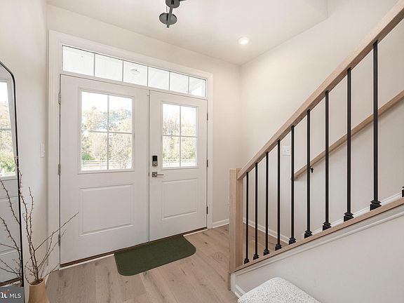 4th image of 177 Smithworks Blvd