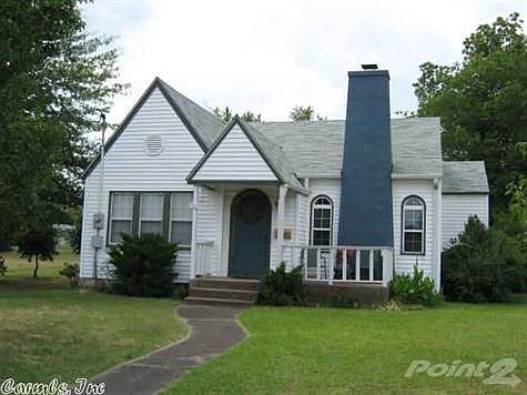 1st image of 1111 Janssen Ave