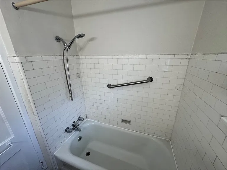 5944 Phillips Ave — Photo 12