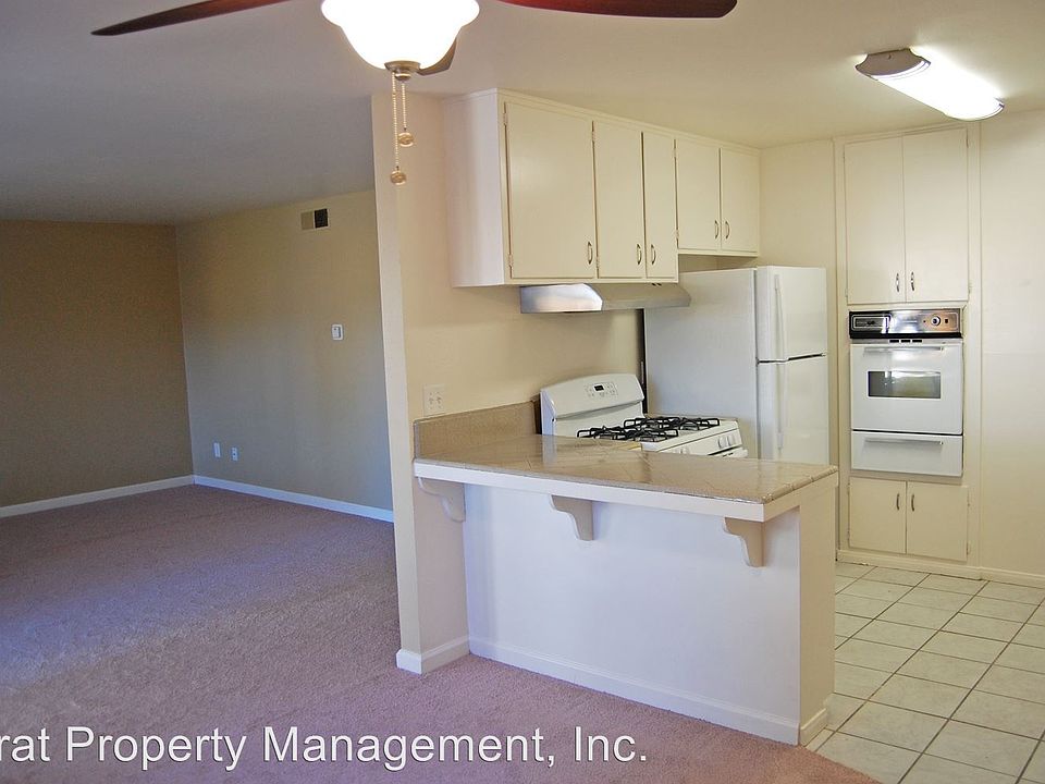 1st image of 2980 Clairemont Dr APT 32