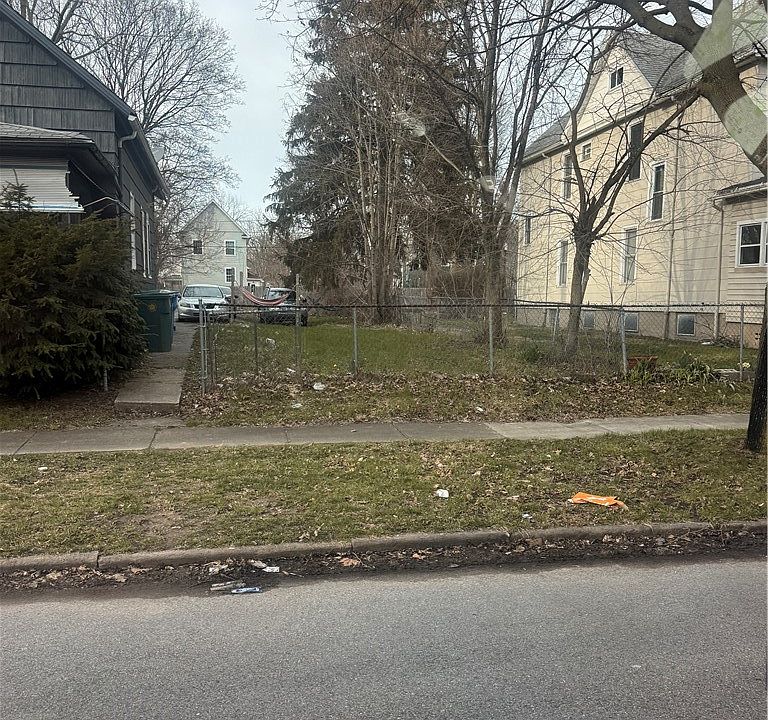 1st image of 464 Frost Ave Lot 6