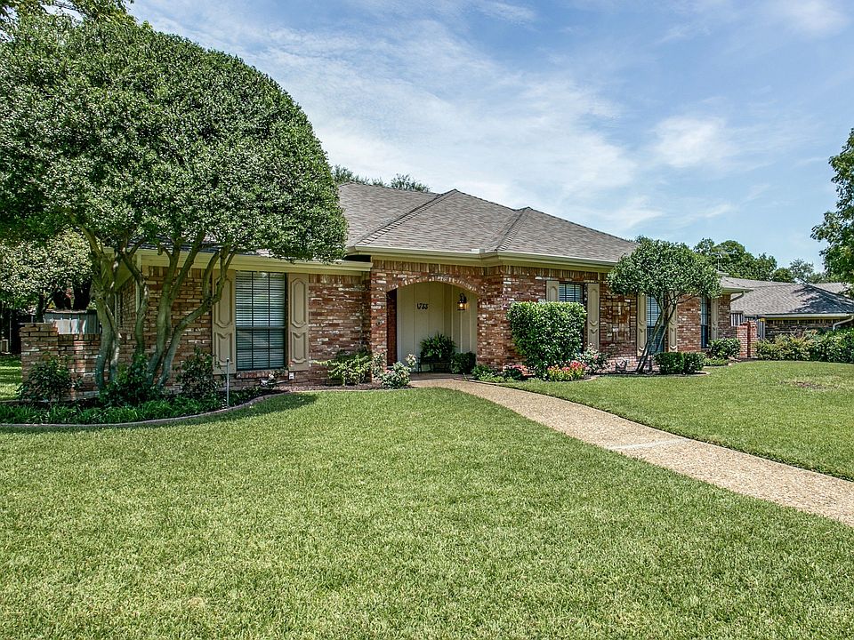 1st image of 1733 Poinciana Ln