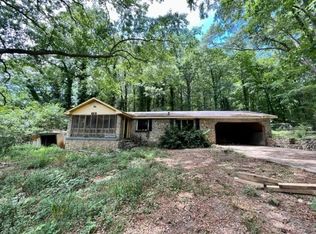 111 Teat St SE, Lindale, GA