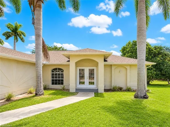305 SE 16th PL, CAPE CORAL, FL 33990